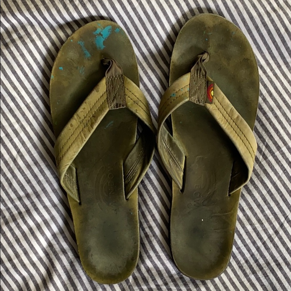 Rainbow Flipflops size W8